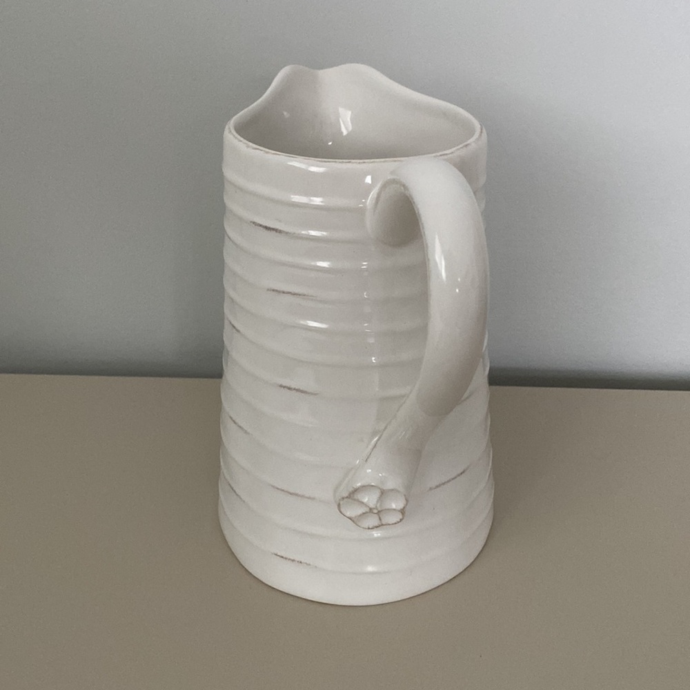 Farmhouse ceramic white jug - Picture 2 of 5